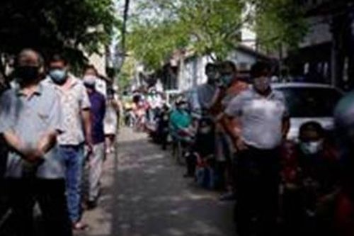 Tặng phiếu mua hàng cho người đi tiêm vaccine ngừa COVID-19
