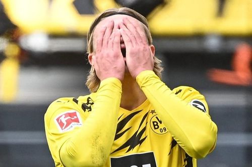 Haaland tịt ngòi khi Dortmund chìm vào khủng hoảng