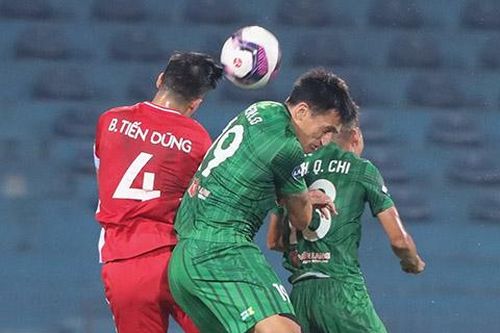 Hàng công 111 tuổi khiến Sài Gòn FC xuống cuối bảng