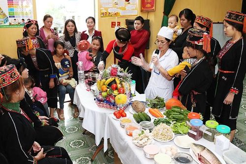Ưu tiên giải quyết vấn đề dinh dưỡng ở vùng khó khăn