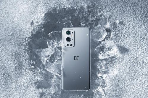 Loạt smartphone chống nước cực tốt đáng 'đồng tiền bát gạo'
