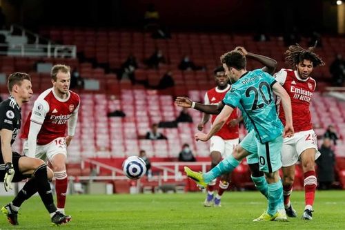 Liverpool đè bẹp Arsenal tại thánh địa Emirates