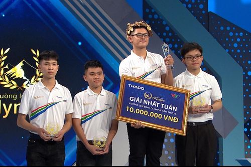 Nam sinh tự nhận mình luôn 'ngơ' giành vòng nguyệt quế Olympia