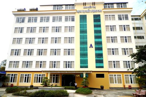Gia Lai giải thể bệnh viện dã chiến điều trị bệnh nhân COVID-19