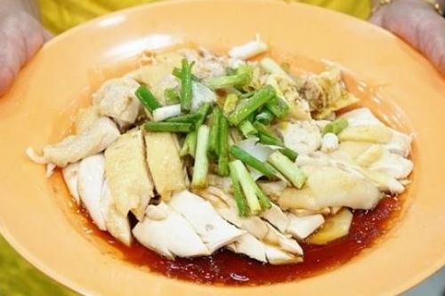 Thưởng thức Lou Wong Ipoh - Món cơm gà thơm ngon nhất ở thị trấn Ipoh, Malaysia
