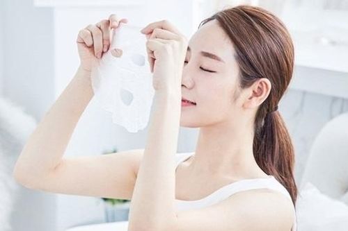 Tại sao không được đắp mặt nạ hàng ngày?