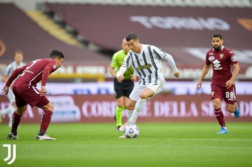 Ronaldo giúp Juventus thoát thua