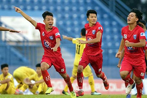 'Duyên nợ' giữa PVF và SLNA