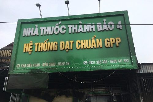 Cháy ki-ốt bán thuốc tây do tia lửa hàn