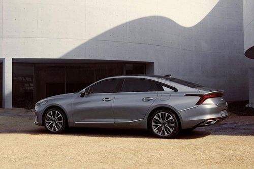 Khám phá sedan Kia K8 vừa trình làng
