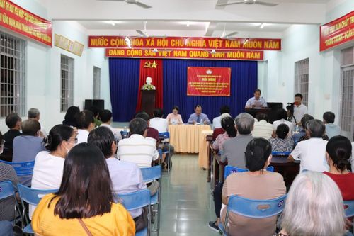 Lấy ý kiến cử tri nơi cư trú đối với người ứng cử đại biểu Quốc hội và HĐND các cấp