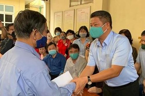 Phó Chủ tịch Hà Nội thăm và hỗ trợ gia đình 4 người thiệt mạng sau vụ cháy