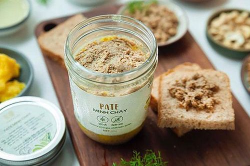 Nguy cơ từ thực phẩm đóng hộp, hút chân không