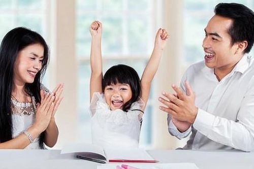Cha mẹ đừng vội sợ khi con nói dối