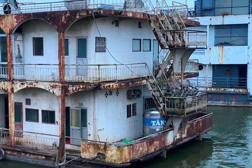 Toàn cảnh 'nghĩa địa' du thuyền ở hồ Tây, Hà Nội