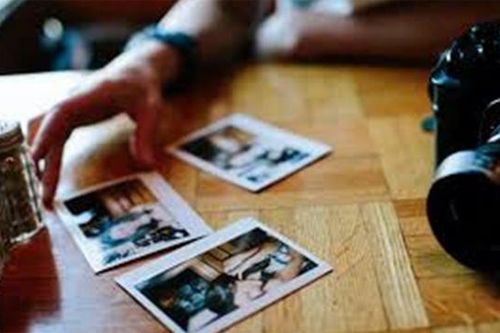 Gã đàn ông dùng ảnh nhạy cảm của người tình cũ để tống tiền