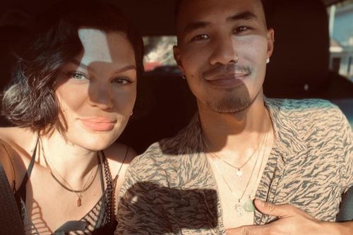 Jessie J hẹn hò vũ công gốc Việt