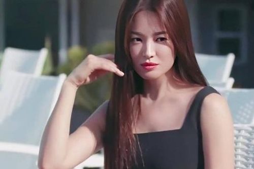 Song Hye Kyo từng bị quản lý cũ đe dọa tạt axit