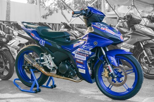Chi tiết Yamaha Exciter 155 phiên bản xe đua đầu tiên tại Việt Nam