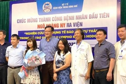 Bệnh nhân ung thư ác tính đầu tiên ở miền Trung được ghép tế bào gốc tạo máu tự thân