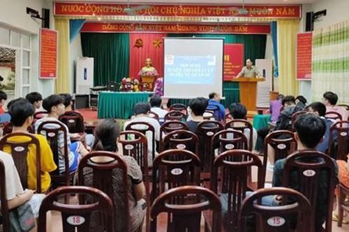 Trên 640 nam công dân thành phố Vĩnh Yên trong độ tuổi 17 tham gia đăng ký nghĩa vụ quân sự lần đầu