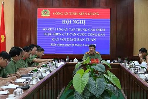 Thu nhận hơn 160.000 hồ sơ làm căn cước công dân trong 15 ngày