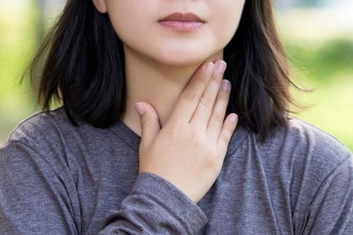 Những dấu hiệu cảnh báo ung thư miệng bạn không nên bỏ qua