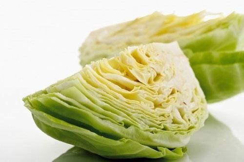 4 lá bắp cải giúp 'da trắng như trứng gà bóc'