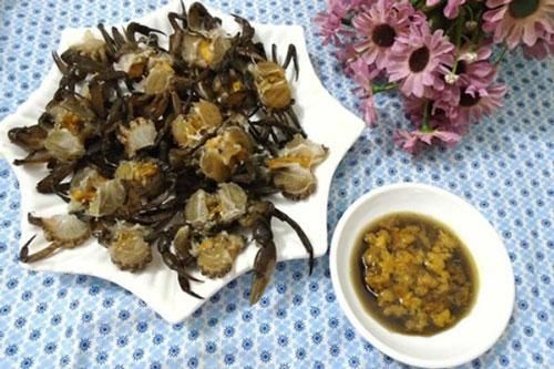 5 sai lầm 'chết người' cần tránh khi ăn cua đồng