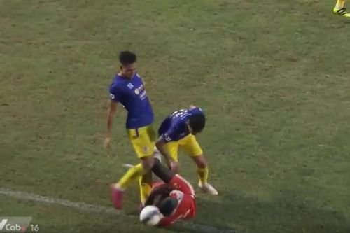 Ban kỷ luật VFF treo giò Văn Quyết và Bùi Hoàng Việt Anh