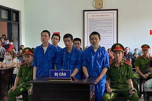 Nhóm côn đồ chém người 'cố sát' lĩnh án