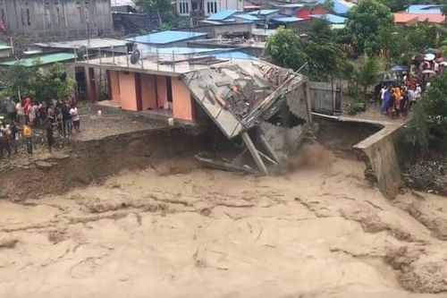 Lũ quét, lở đất khiến hơn 70 người thiệt mạng tại Indonesia và Timor-Leste
