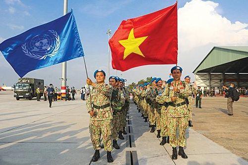 Chiến sĩ 'mũ nồi xanh' Việt Nam: Đại sứ gìn giữ hòa bình từ đất nước hình chữ S