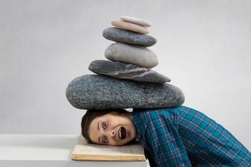 Chóng mặt, mất thăng bằng: Chị em cần cảnh giác với rối loạn tiền đình