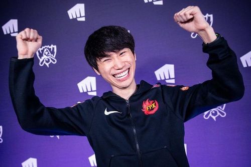 Doinb lập pentakill đưa FunPlus Phoenix vào tứ kết