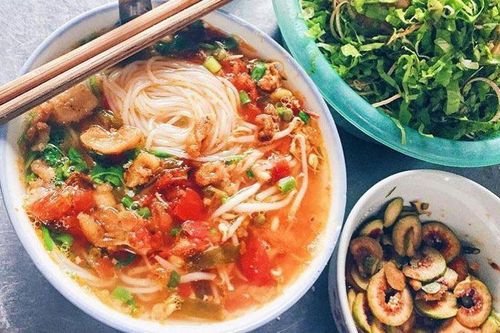 Bún lạ lùng: Thèm món bún tiêu, xiêu lòng bún sung