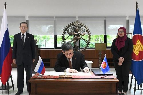 Tăng cường quan hệ Đối tác chiến lược ASEAN - Nga