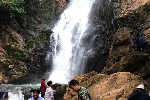 Thác đẹp hút hồn ở miền tây Quảng Trị