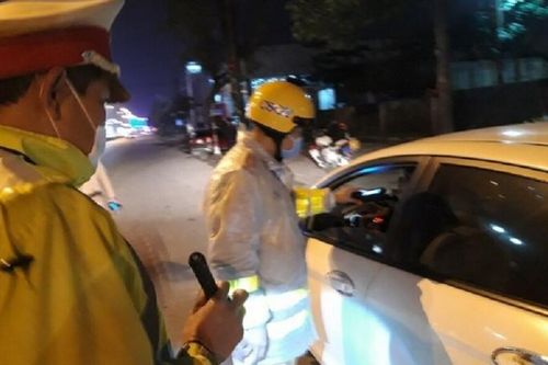 Xử phạt 39 triệu đồng tài xế do vi phạm tốc độ và nồng độ cồn