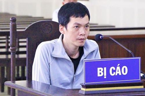 Giám đốc mê cờ bạc, thuê ô tô rồi làm giả giấy tờ mang cầm cố