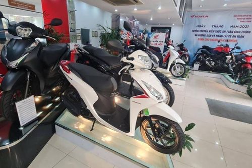 Bảng giá xe máy Honda tháng 4/2021: Đồng loạt tăng mạnh tại đại lý