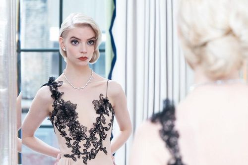 Anya Taylor-Joy lộng lẫy trong bộ trang sức hơn 18 tỷ VNĐ