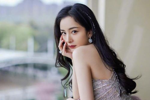 'Gà cưng' Dương Mịch đỏ mặt thừa nhận có tình cảm với bạn diễn