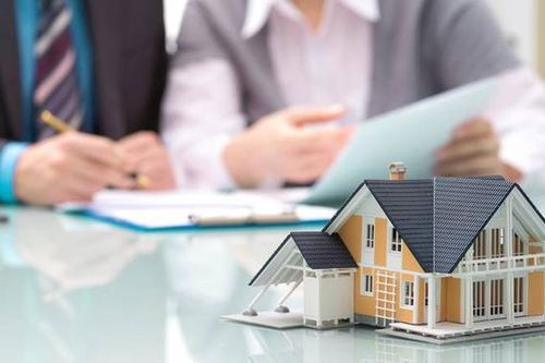Sau các vụ hỏa hoạn: Nên mua chung cư hay nhà đất?