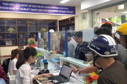 PC Quảng Ngãi: Kịp thời xử lý những vướng mắc của khách hàng