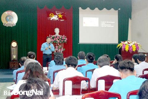 Nâng cao năng lực truyền thông cho cán bộ Công đoàn
