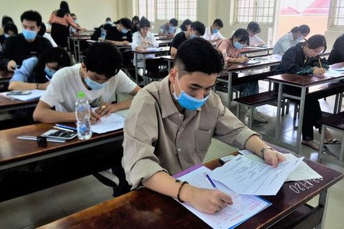 Chưa thi tốt nghiệp THPT, nhiều thí sinh đã có cơ hội trúng tuyển đại học