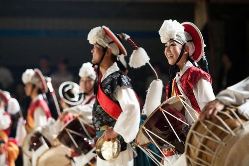 Hàng trăm giải thưởng thú vị đang chờ đón tại cuộc thi ảnh 'Một chạm đến Hàn Quốc'