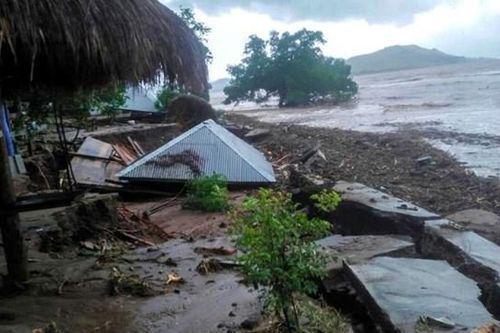 Hơn 150 người chết vì lũ quét ở Indonesia, Đông Timor