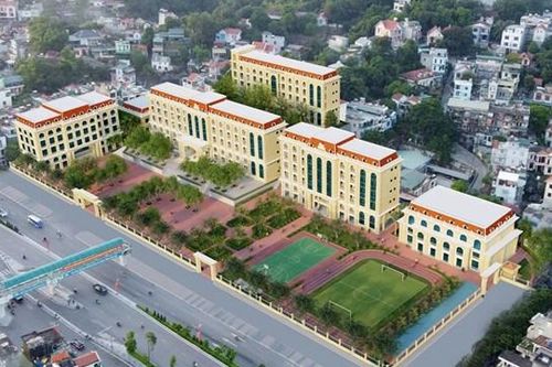 Quảng Ninh: Dành 'đất vàng' mở rộng Trường THPT Hòn Gai